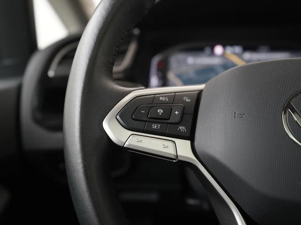 Volkswagen Touran 1.5 TSI R-Line Ext DSG uit 2023, foto 8