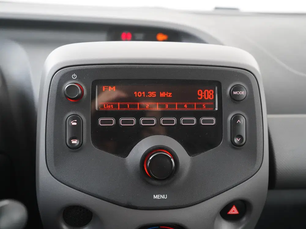 Peugeot 108 1.0 e-VTi Active TOP uit 2019, foto 12