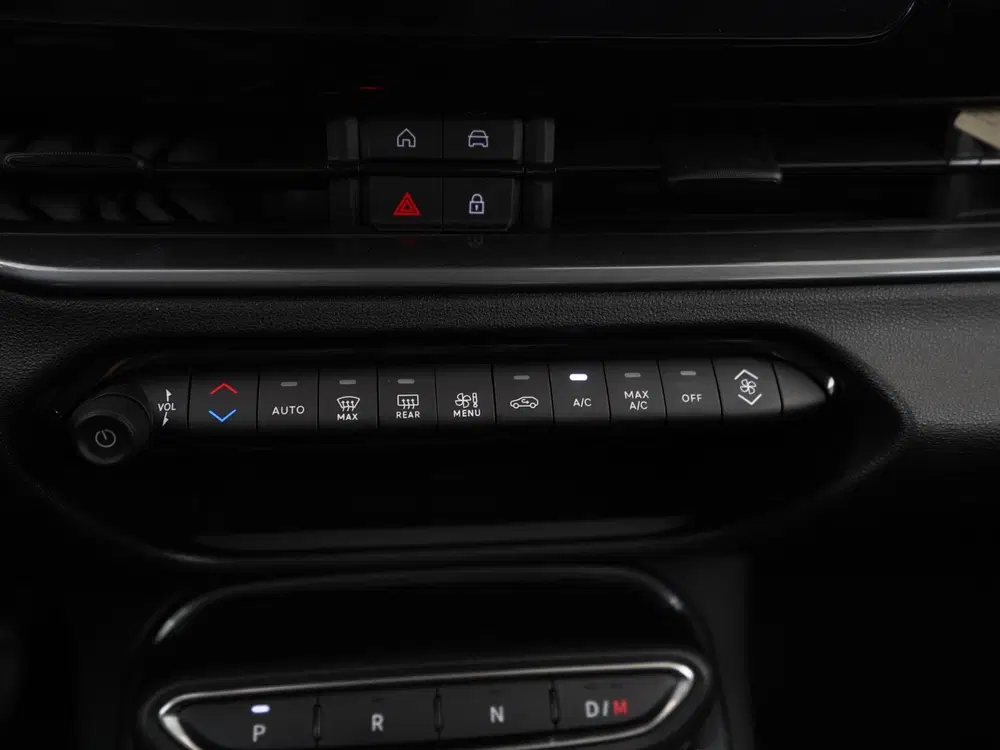 Fiat 600 1.2 Hybrid Urban 145pk uit 2025, foto 11