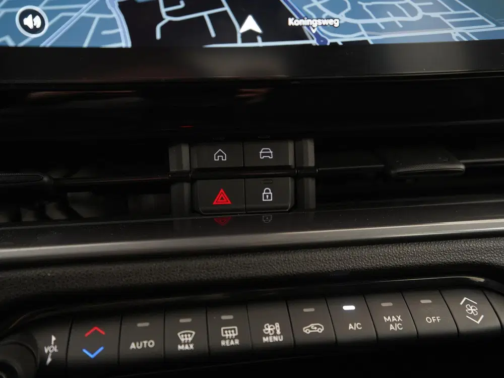 Fiat 600 1.2 Hybrid Urban 145pk uit 2025, foto 12