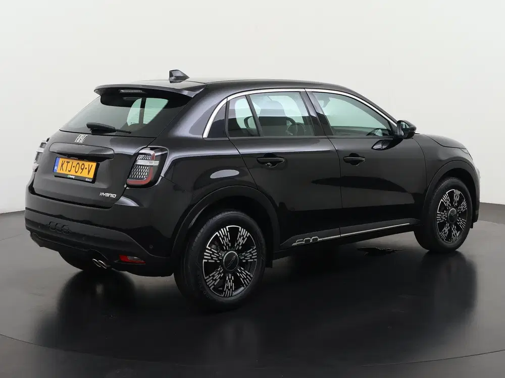 Fiat 600 1.2 Hybrid Urban 145pk uit 2025, foto 4