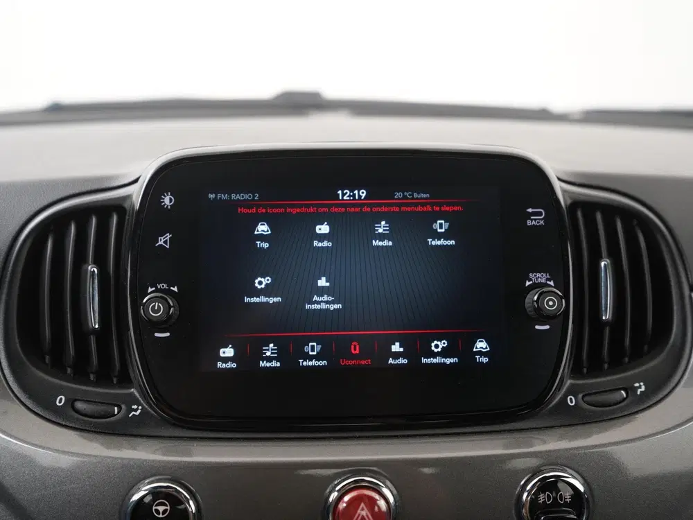 Fiat 500 1.0 Hybrid uit 2023, foto 15