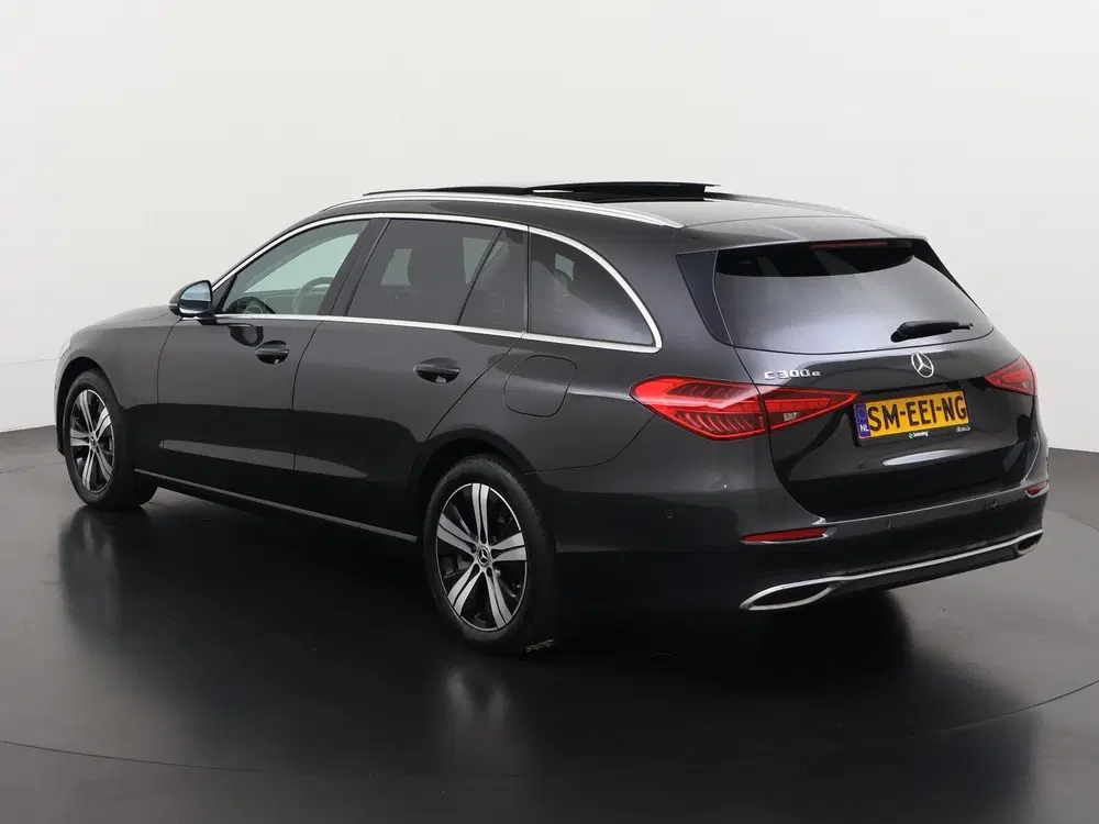 Mercedes-Benz C-Klasse 300e Business Avantgarde uit 2023, foto 7