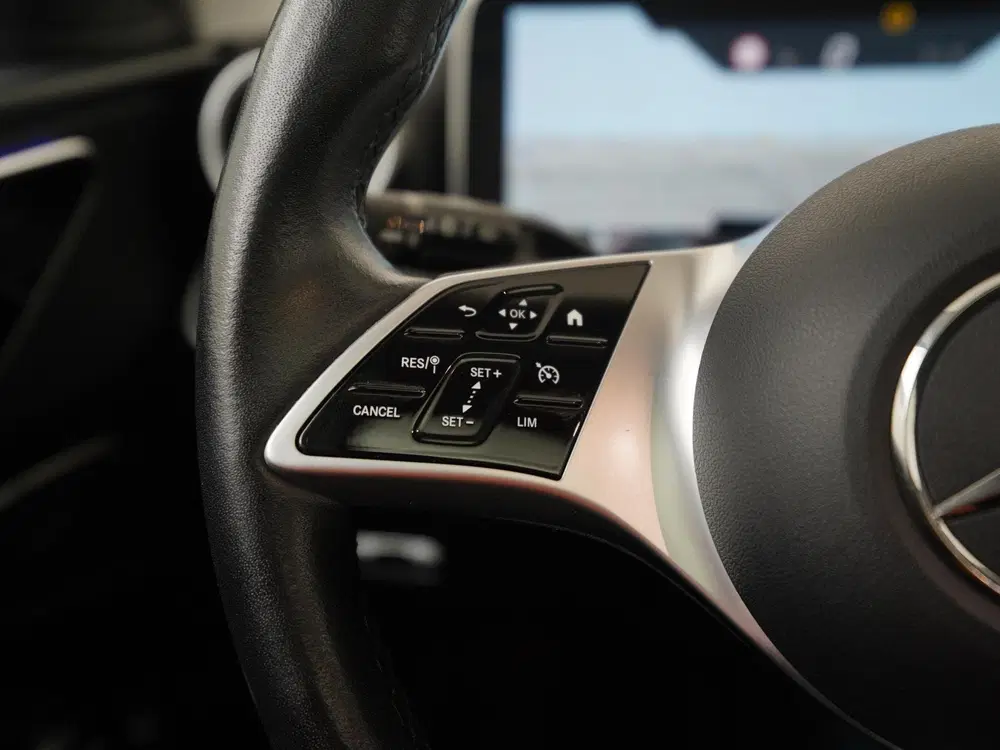 Mercedes-Benz C-Klasse 300e Business Avantgarde uit 2023, foto 8