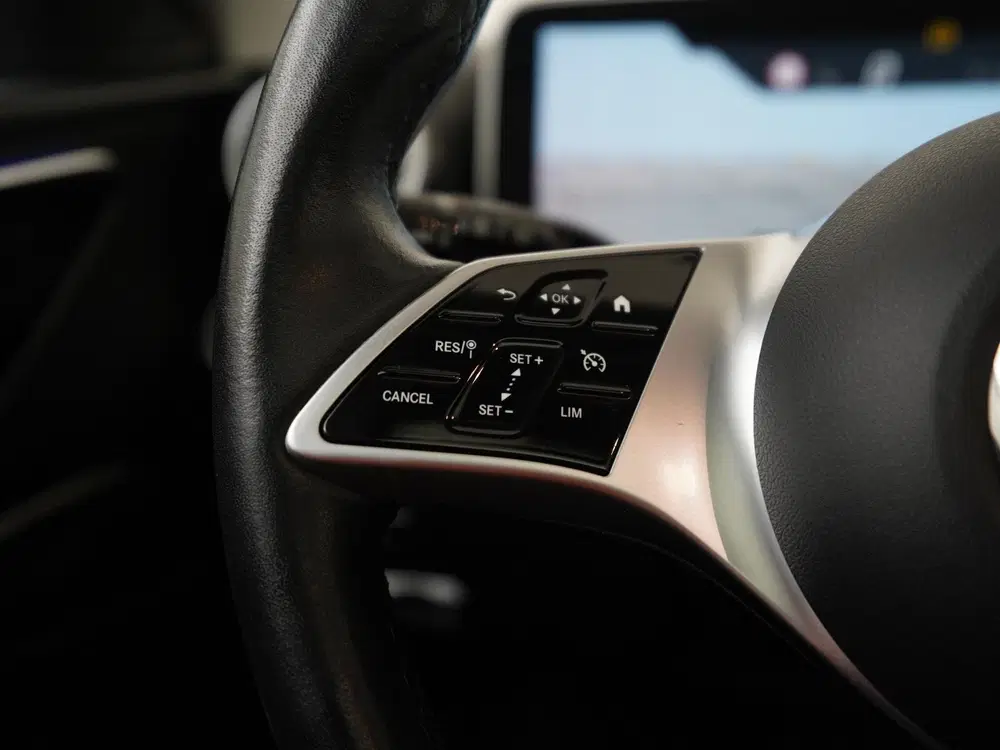 Mercedes-Benz C-Klasse 300e Business Avantgarde uit 2023, foto 9
