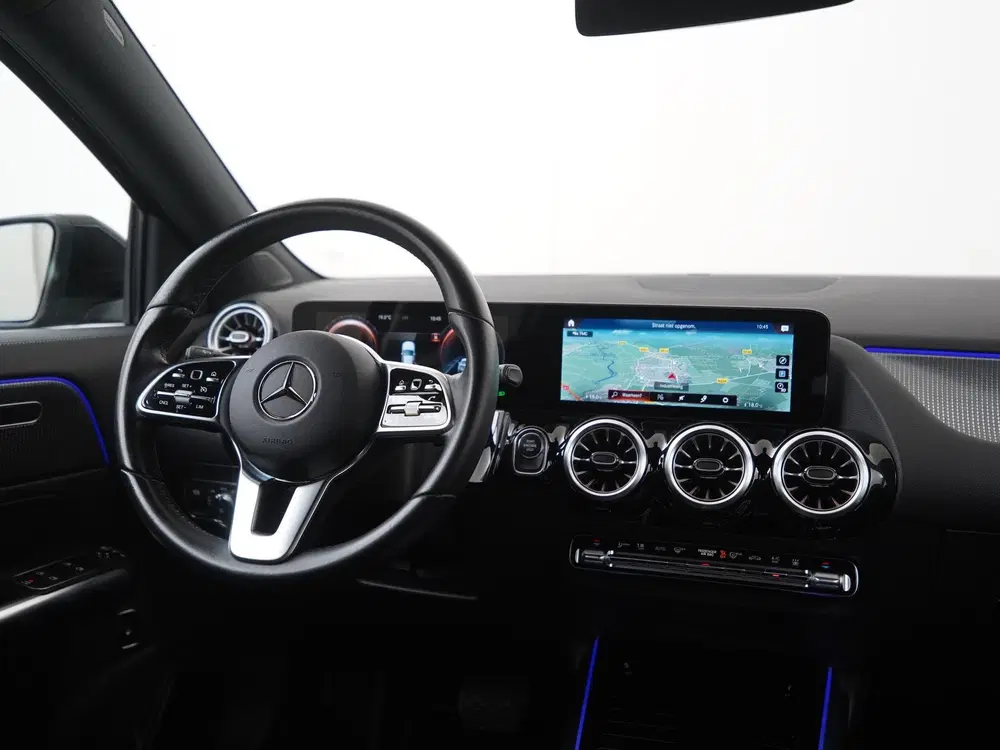 Mercedes-Benz GLA 250e Business Line uit 2022, foto 6