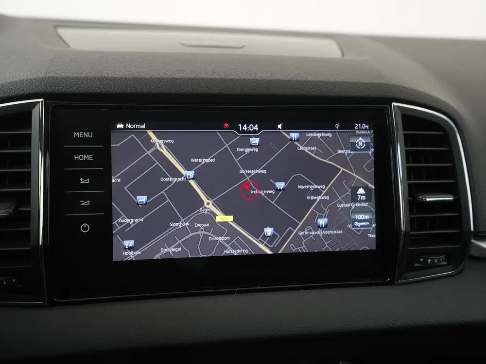 Skoda Karoq 1.5 TSI ACT Style Business DSG uit 2019, foto 12