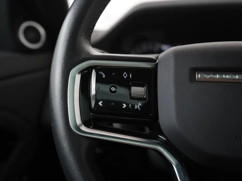 Land Rover Range Rover Evoque P300e AWD R-Dynamic SE uit 2023, foto 7