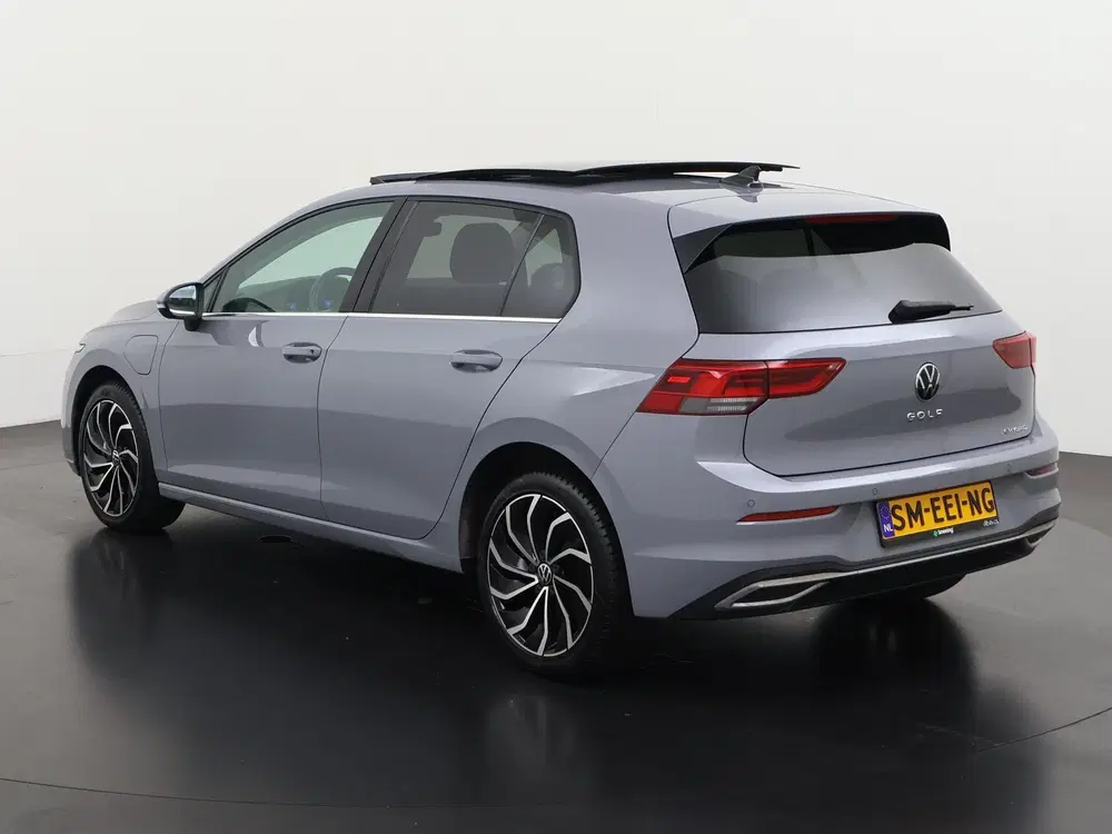 Volkswagen Golf 1.4 eHybrid Style uit 2024, foto 8
