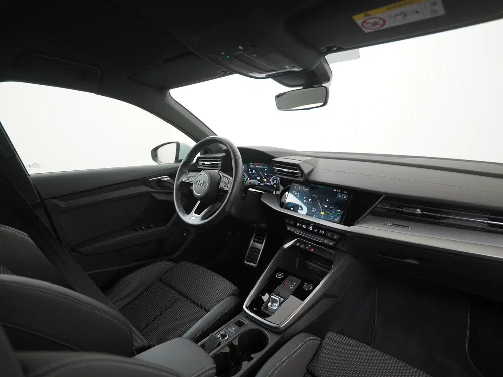 Audi A3 40 TFSIe Advanced uit 2022, foto 2