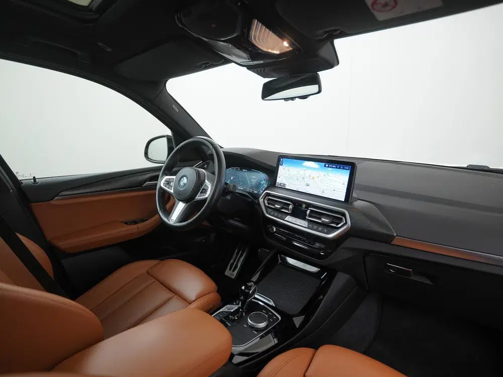 BMW X3 xDrive30e M Sport Shadow uit 2023, foto 2