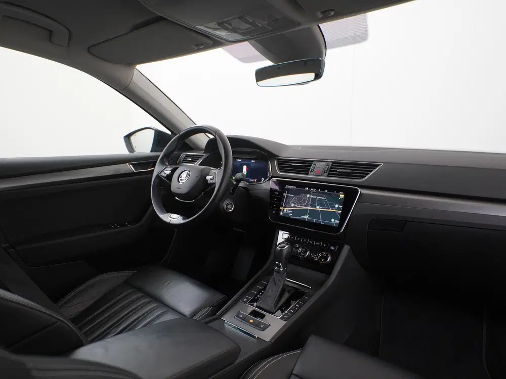 Skoda Superb 1.5 TSI ACT Style uit 2022, foto 2