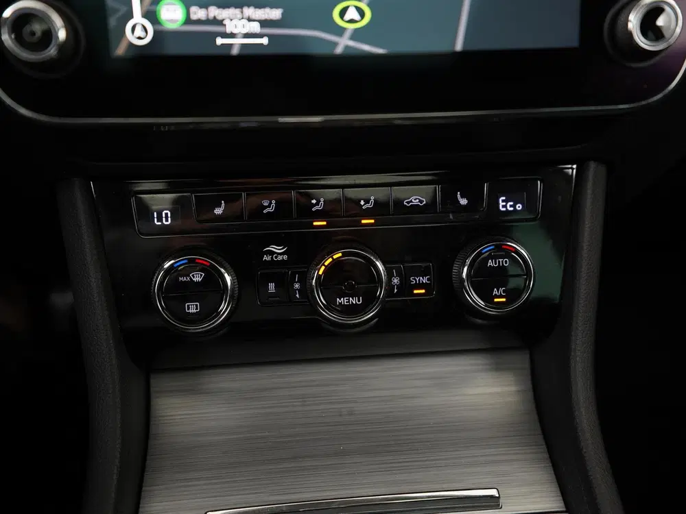Skoda Superb 1.4 TSI iV Ambition uit 2022, foto 13