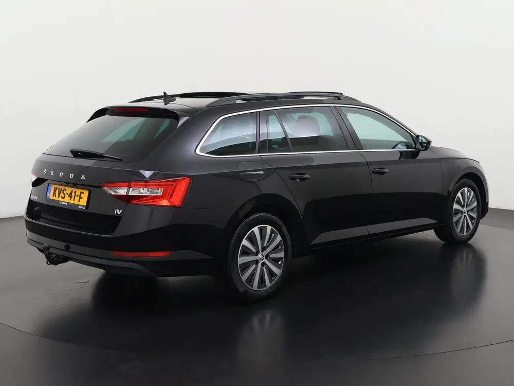 Skoda Superb 1.4 TSI iV Ambition uit 2022, foto 6