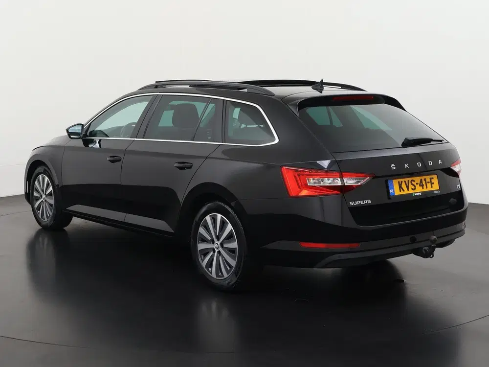 Skoda Superb 1.4 TSI iV Ambition uit 2022, foto 8