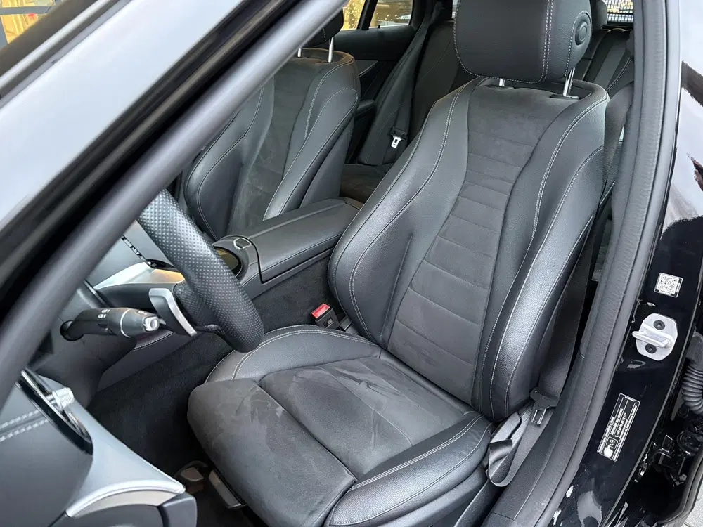 Mercedes-Benz E-Klasse 300 e AMG Line PHEV uit 2023, foto 15