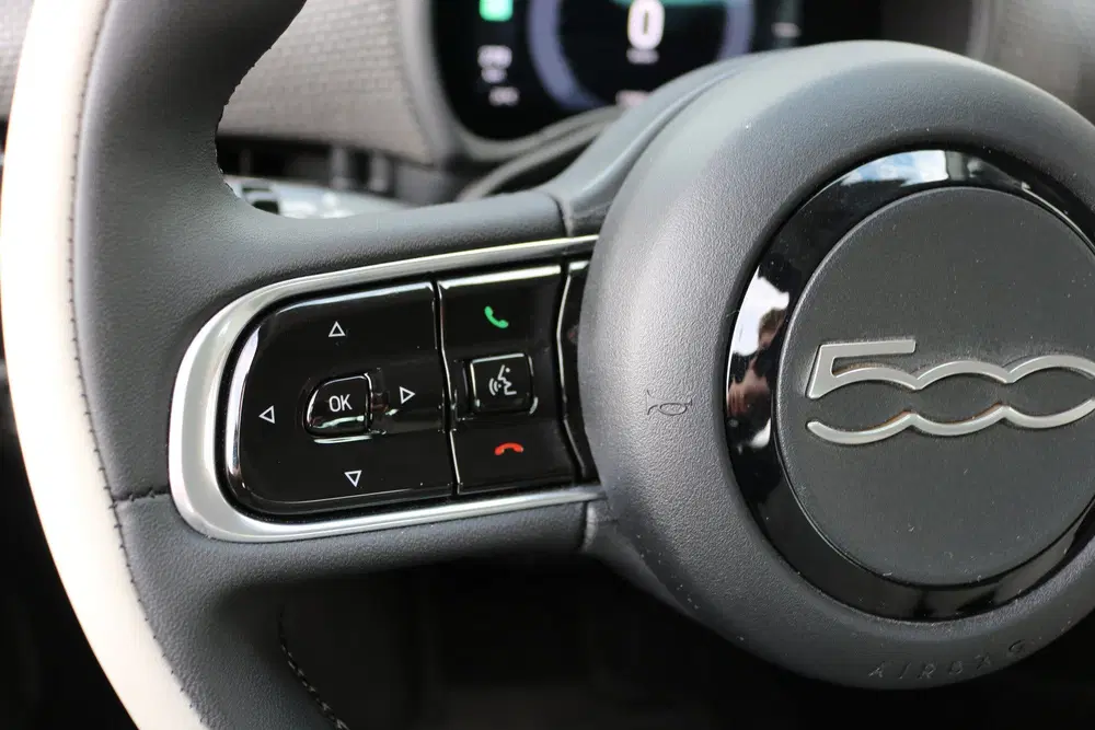 Fiat 500 3+1 La Prima By Bocelli 42 kWh (17.285Km L uit 2023, foto 14