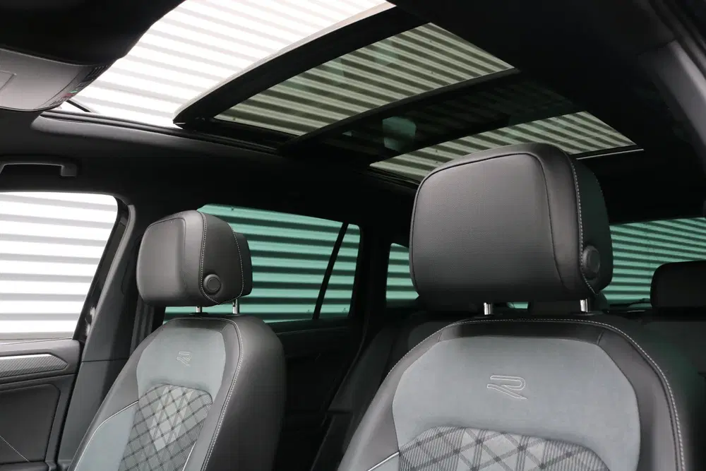 Volkswagen Tiguan 2.0 TSI 4Motion R-Line Black Style (Panora uit 2021, foto 8