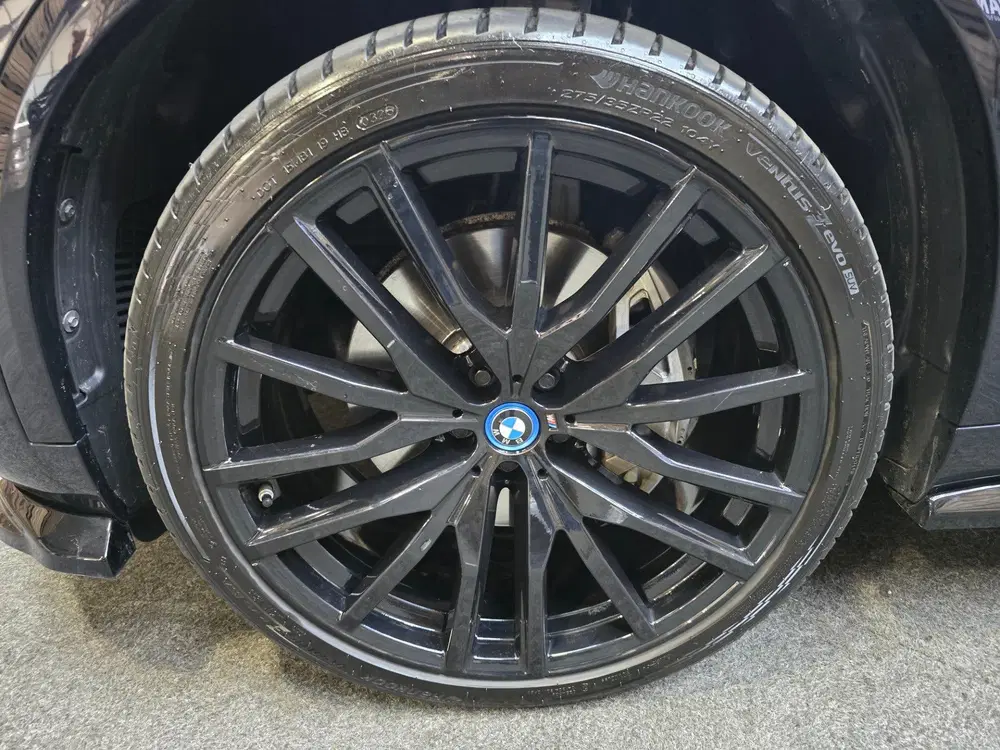 BMW X5 XDrive50e Launch Edition M-Sport Sky Loung uit 2023, foto 2