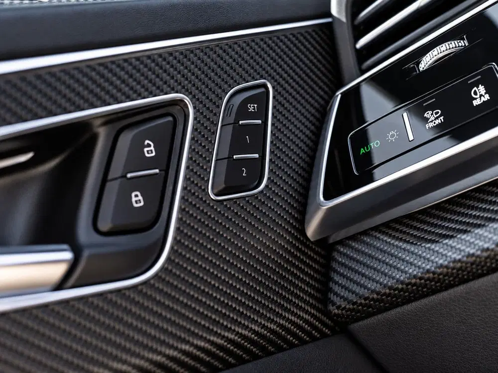Audi RS Q8 4.0 TFSI RSQ8 Quattro uit 2020, foto 15