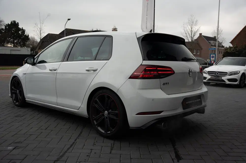 Volkswagen Golf 2.0 TSI GTI uit 2019, foto 4