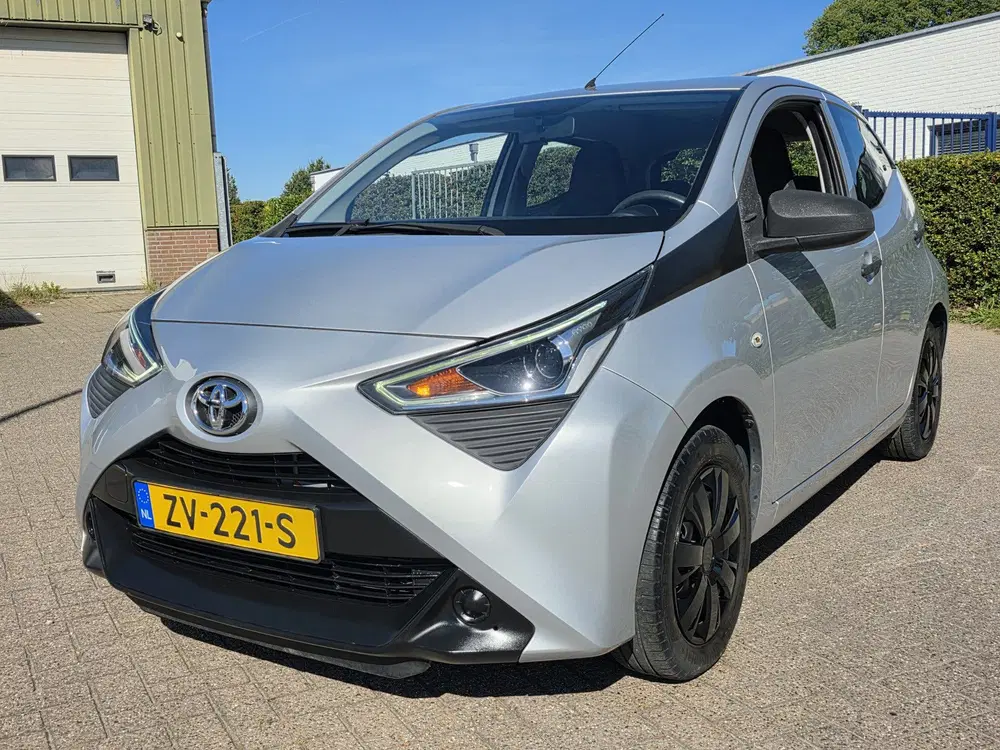 Toyota Aygo 1.0 VVT-i x-Fun uit 2019, foto 6