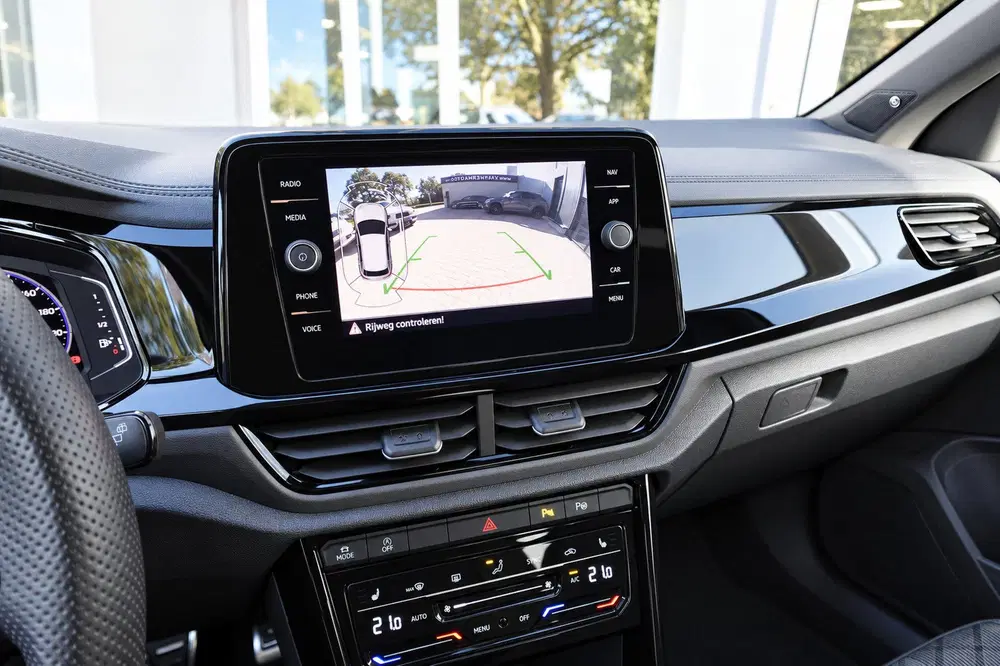 Volkswagen T-Roc 1.5 TSI R-Line PANO BEATS ASCOT GREY VOL uit 2022, foto 9