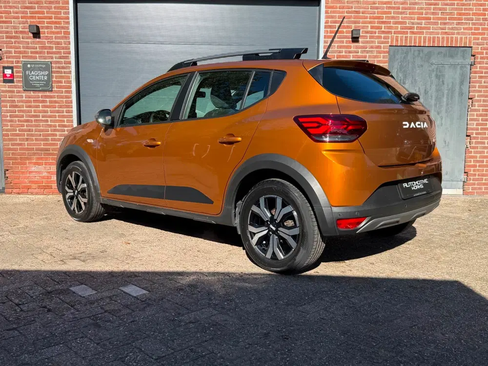 Dacia Sandero 1.0 TCe 100 ECO-G Expression+ l Weinig uit 2023, foto 6