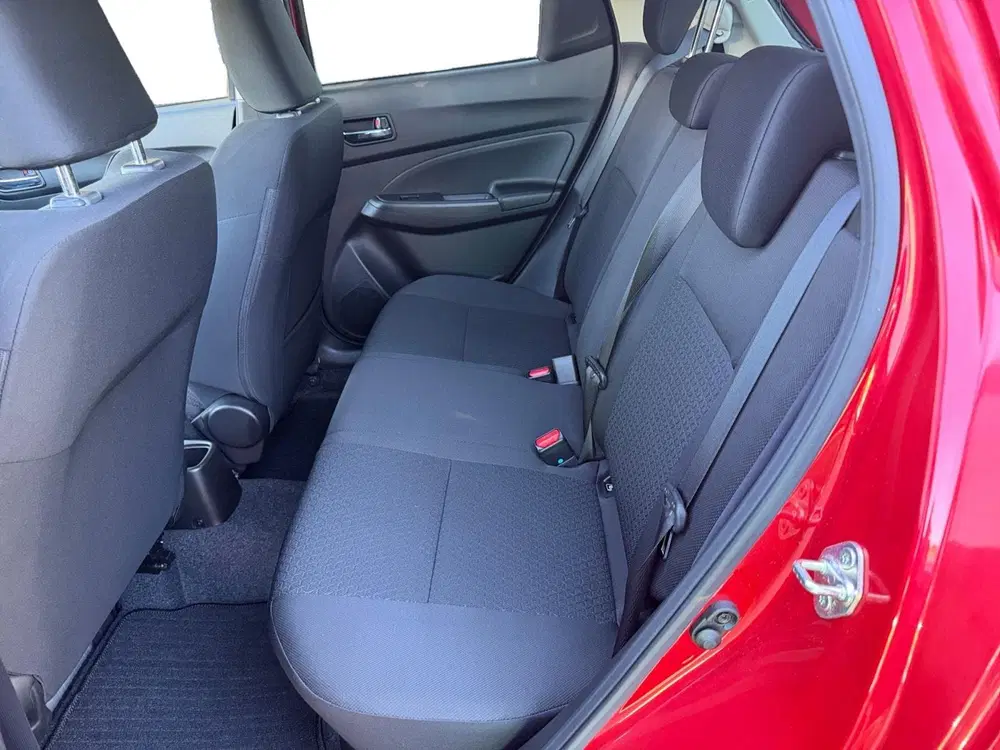 Suzuki Swift 1.2 Style Smart Hybrid uit 2023, foto 13