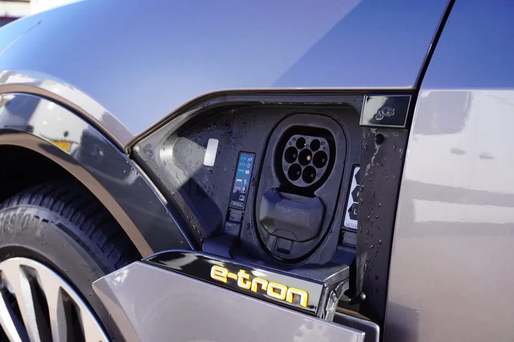 Audi e-tron 55 quattro Advanced edition Plus 95 kWh Au uit 2022, foto 12