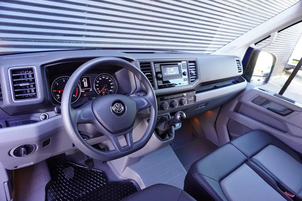 Volkswagen Crafter 35 140pk L3H2 uit 2022, foto 2