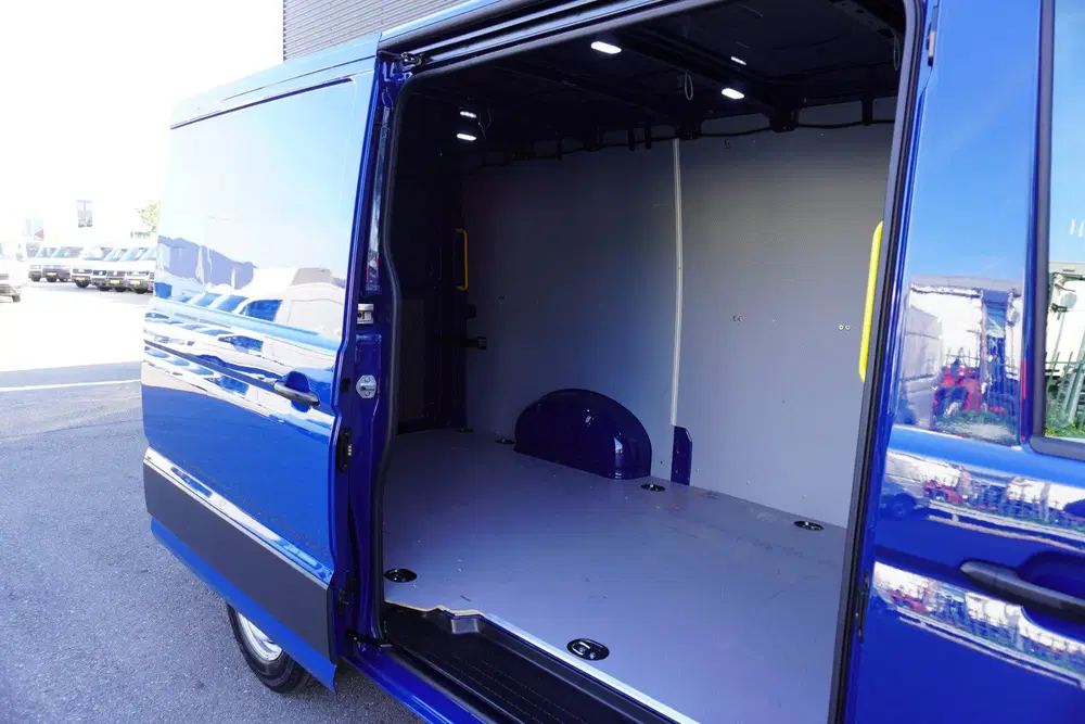 Volkswagen Crafter 35 140pk L3H2 uit 2022, foto 5