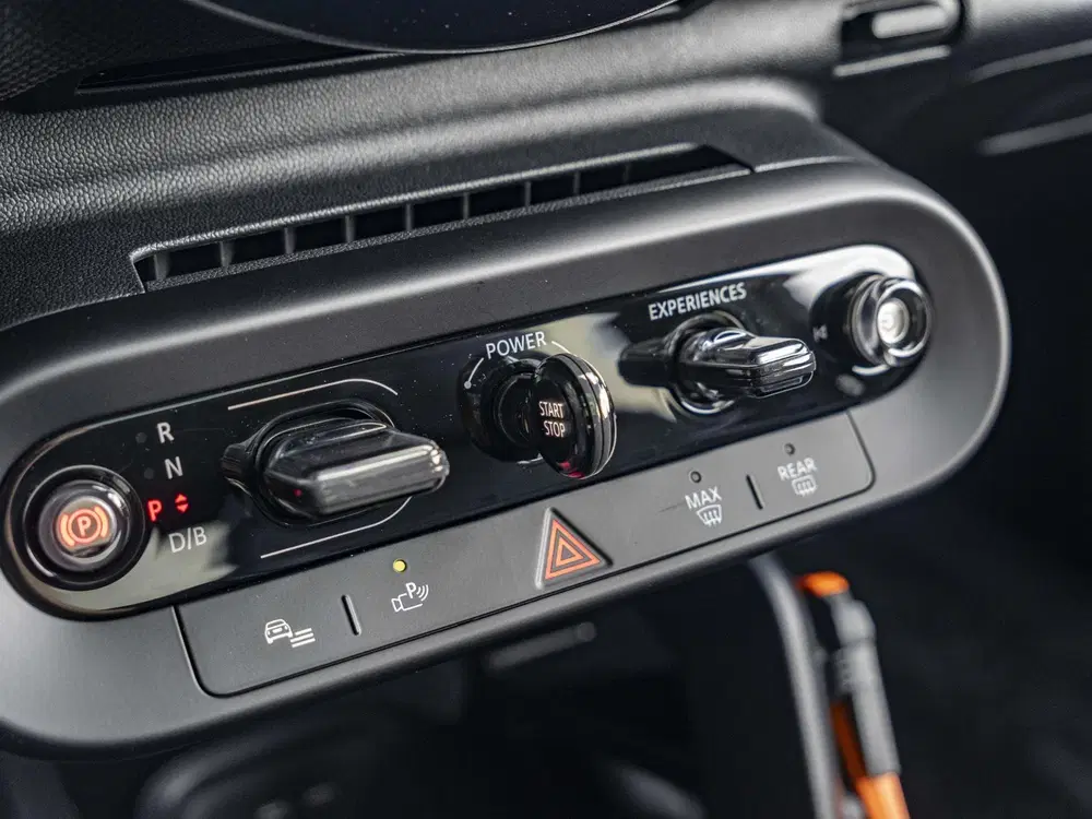 Mini Cooper SE Cooper SE Classic M-pakket uit 2026, foto 13