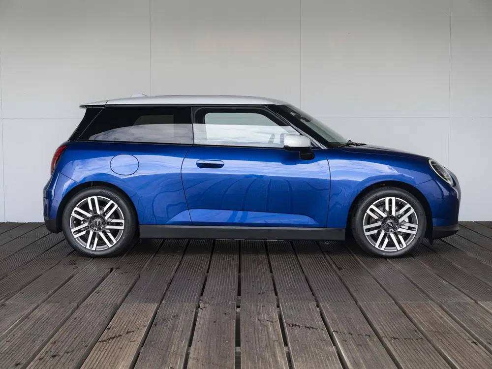 Mini Cooper SE Cooper SE Classic M-pakket uit 2026, foto 7