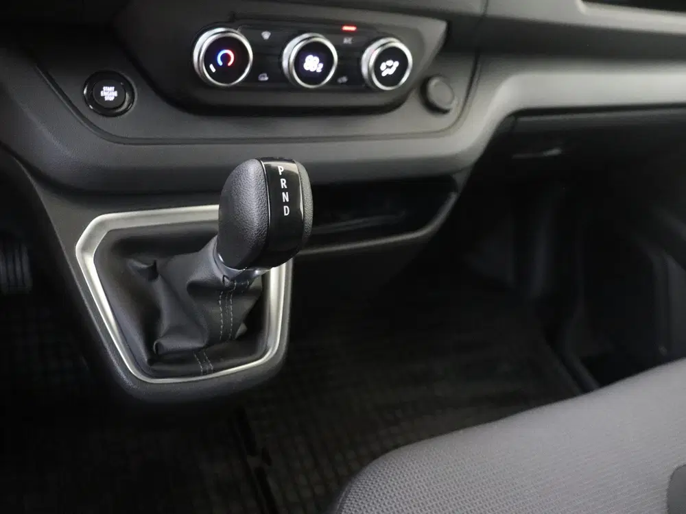 Renault Trafic E-Tech T29 L2H1 comfort 52 kWh uit 2025, foto 14