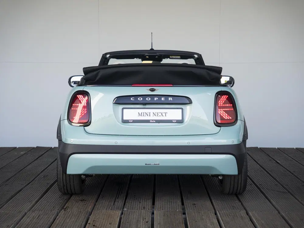 Mini Cabrio Cooper C Favoured XL-pakket uit 2026, foto 10