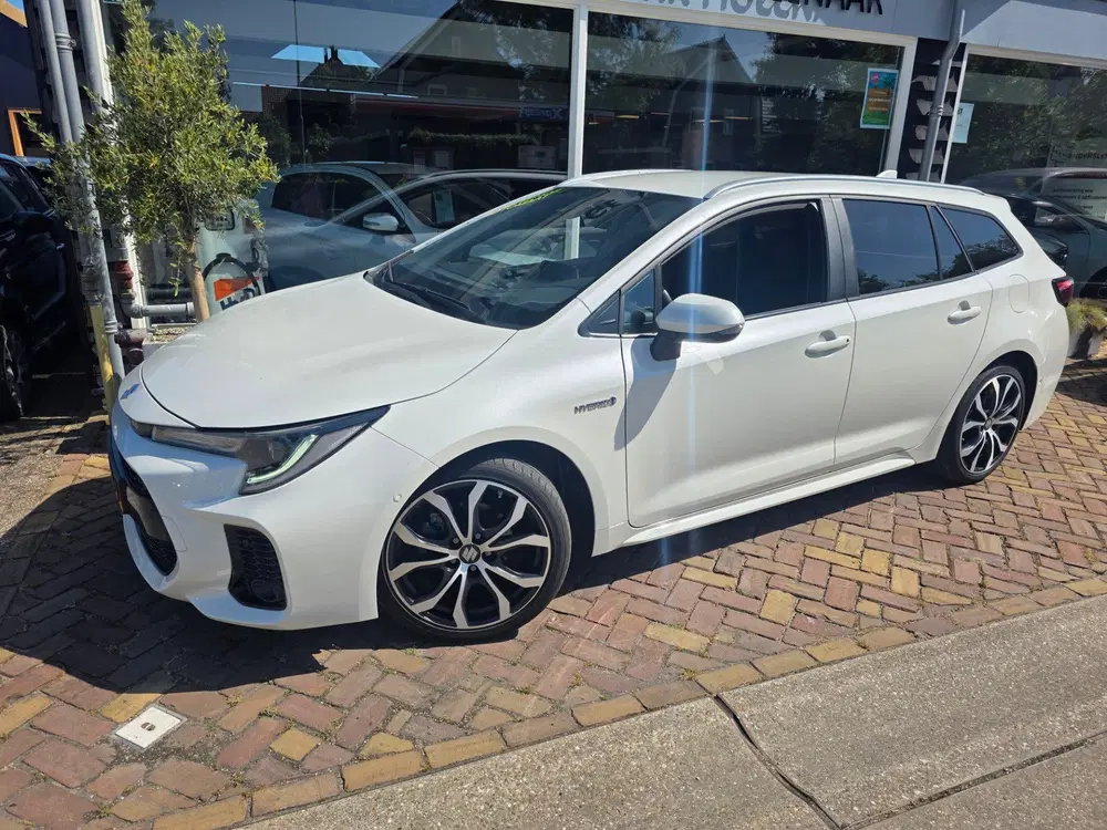 Suzuki Swace 1.8 Hybrid uit 2021, foto 3