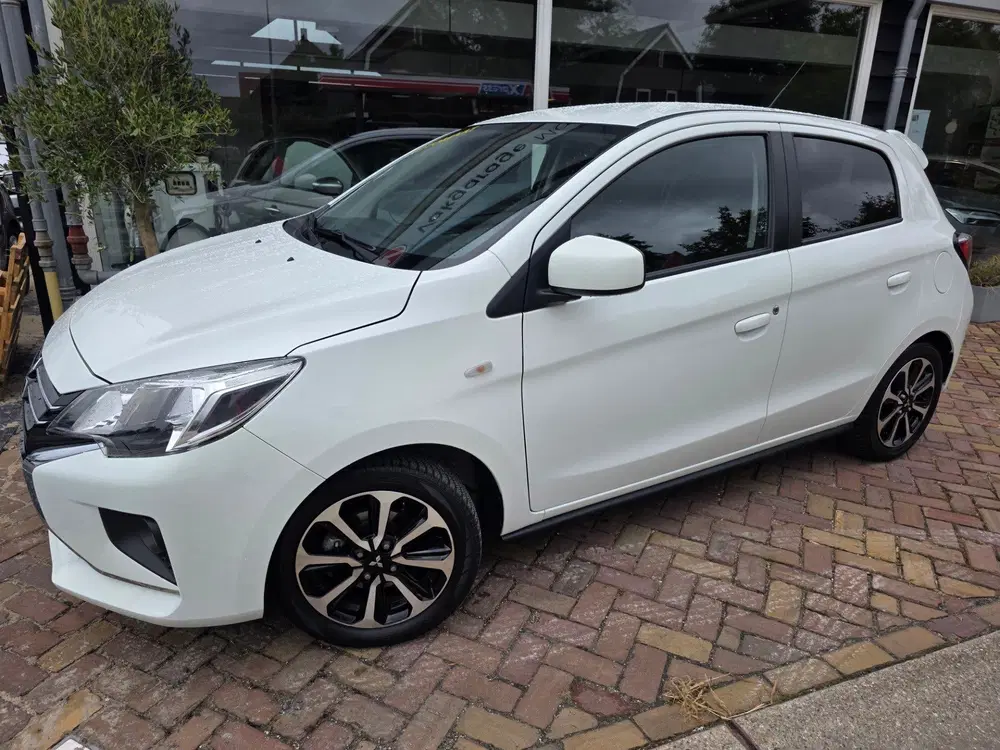 Mitsubishi Space Star 1.2 Novaautomaat uit 2021, foto 3