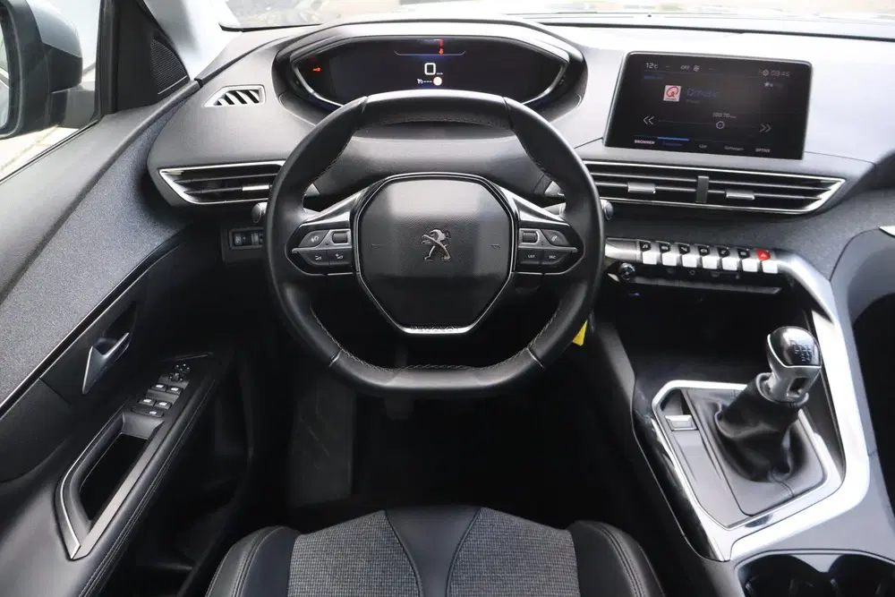Peugeot 5008 1.2 PureTech Allure uit 2019, foto 3