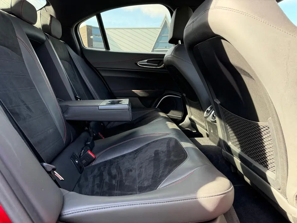 Alfa Romeo Giulia 2.9 V6 Quadrifoglio uit 2019, foto 4