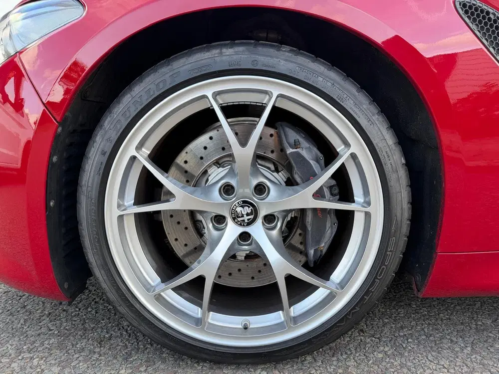 Alfa Romeo Giulia 2.9 V6 Quadrifoglio uit 2019, foto 9