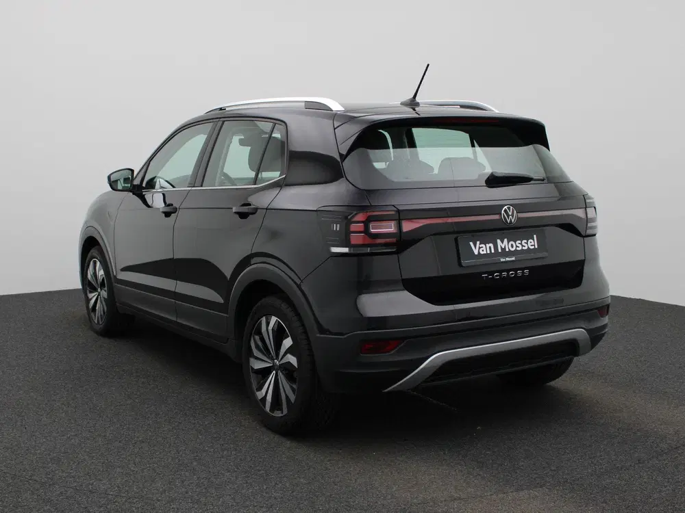 Volkswagen T-Cross 1.0 TSI Style 110 PK uit 2022, foto 2