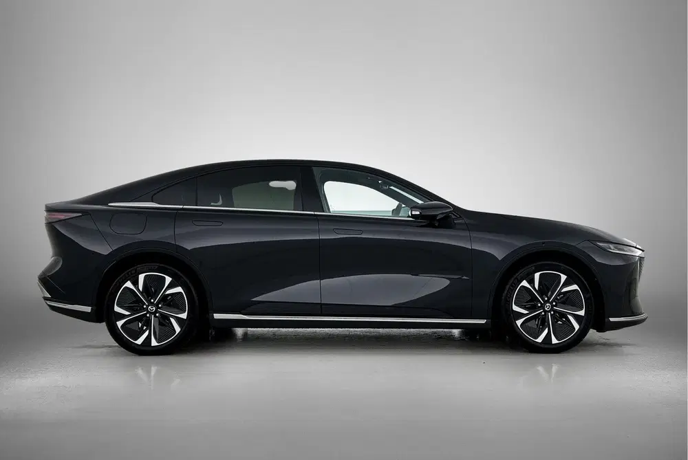 Mazda 6e Takumi Plus 68.8 kWh WLTP 479 km van 10% t uit 2025, foto 14