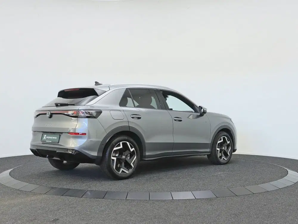 Volkswagen T-Roc 1.5 eTSI R-Line uit 2026, foto 2