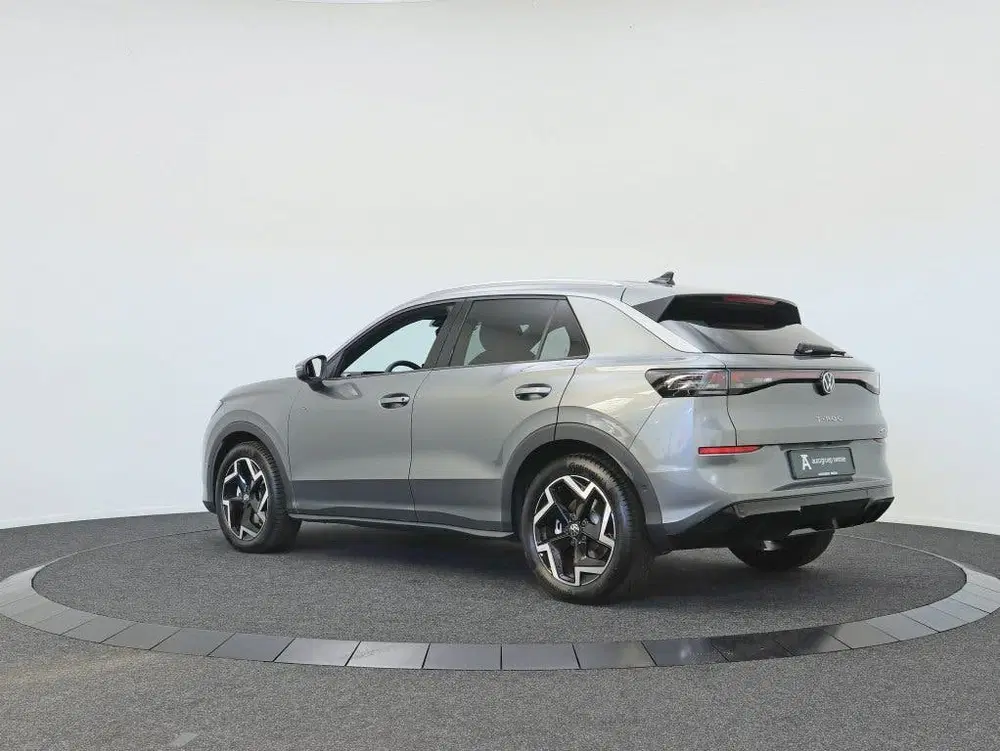 Volkswagen T-Roc 1.5 eTSI R-Line uit 2026, foto 9