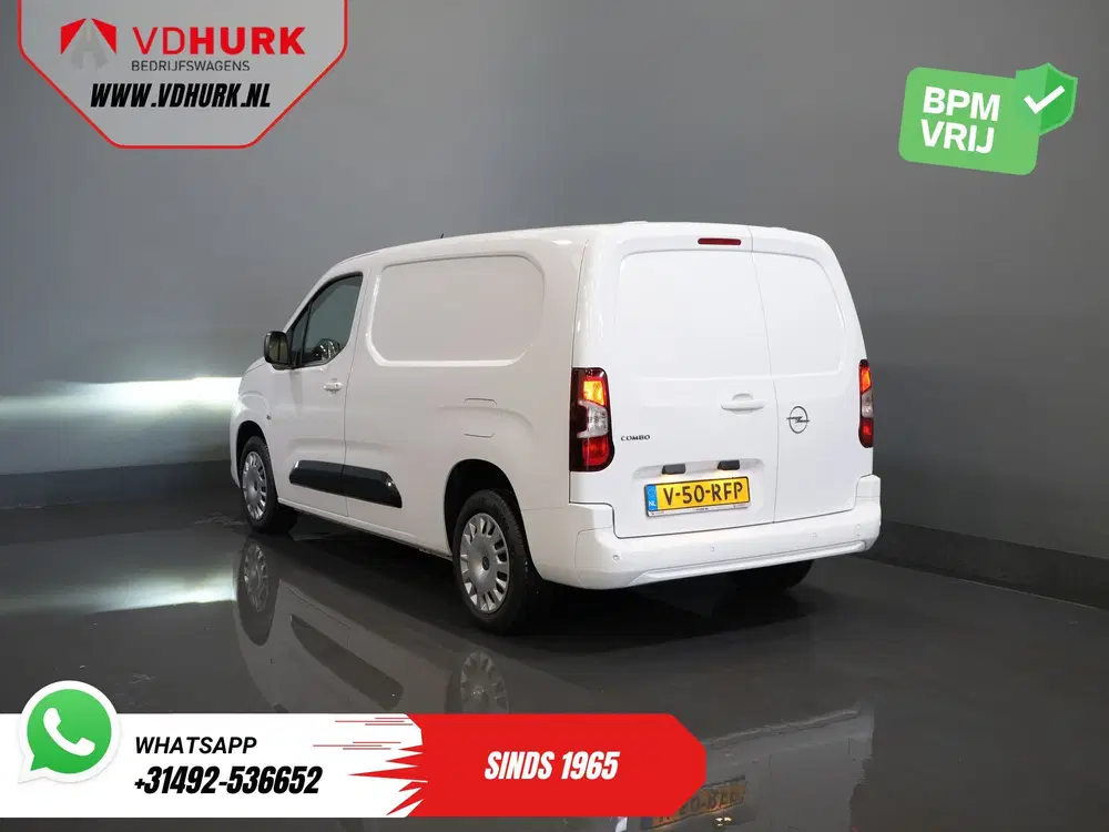 Opel Combo 1.5 HDi 100 pk L2 LED uit 2024, foto 2