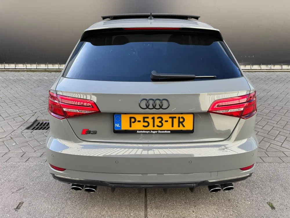 Audi A3 S3 Sportback 2.0 TFSI S3 Quattro Panorama uit 2019, foto 11