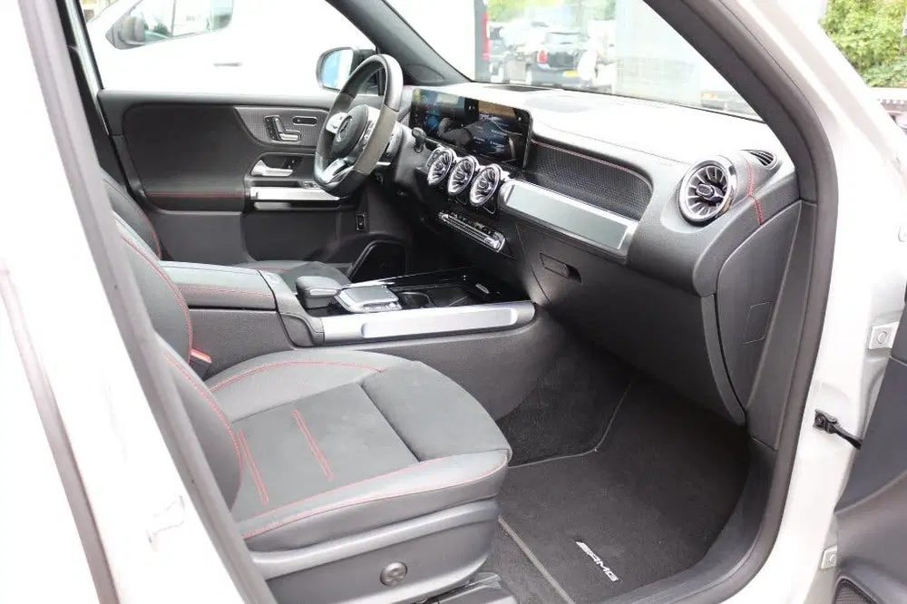 Mercedes-Benz EQB MERCEDES BENZ EQB 350 AMG 4 matic 70 Kwh 2 uit 2022, foto 10