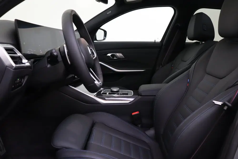 BMW 3-serie 330e M Sport Automaat uit 2026, foto 12