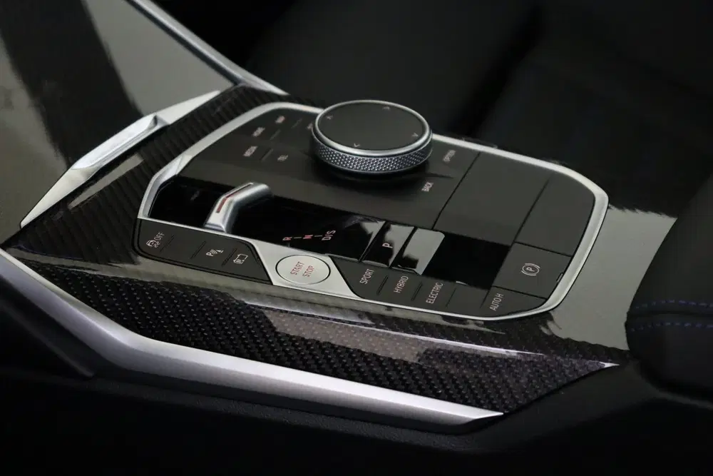BMW 3-serie 330e M Sport Automaat uit 2026, foto 6